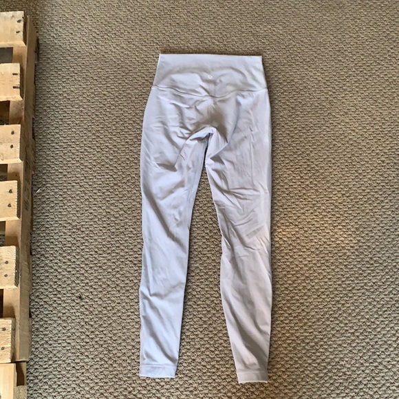 cream lululemon align 28’ size 6 - Picture 2 of 4